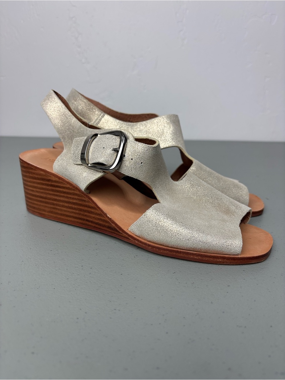 Jeffrey Campbell Women's Wedge Sandals Jayda Leather 10M Ankle Buckle Strap